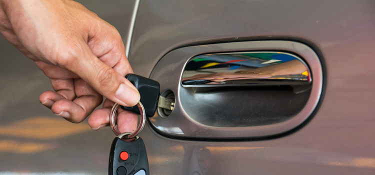 Car door lock repair in Camp Pendleton North